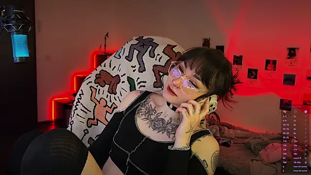 deadlysweet online show from January 2026 04:28:02 AM