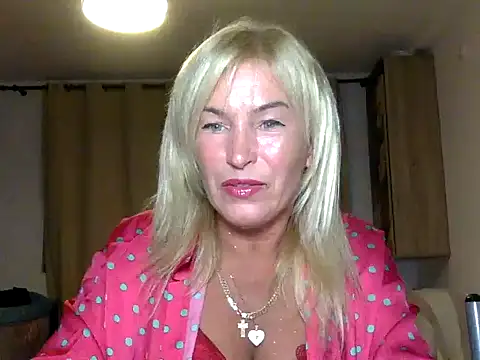 Snapshot of diana58 chatting on September 2025 04:24:01 PM diana58 online show from September 2025 04:24:01 PM