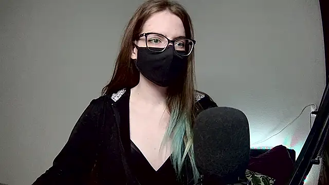 Snapshot of amber_candyfloss chatting on October 2025 10:54:02 PM amber candyfloss online show from October 2025 10:54:02 PM