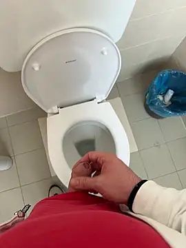 Diegodaddy01 online show from November 2025 01:37:01 PM