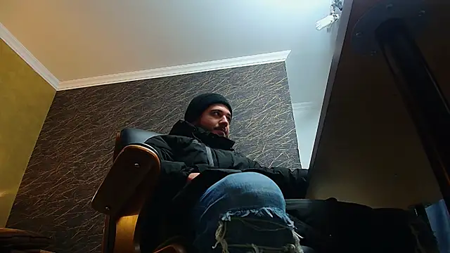 Snapshot of JoshKnights chatting on November 2025 05:40:02 AM JoshKnights online show from November 2025 05:40:02 AM