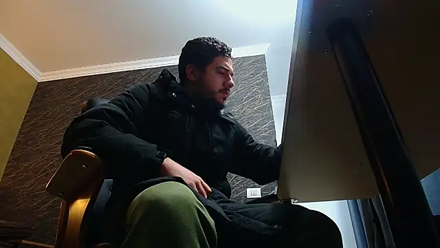 Snapshot of JoshKnights chatting on November 2025 05:51:02 AM JoshKnights online show from November 2025 05:51:02 AM