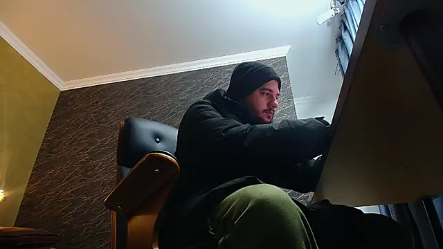 Snapshot of JoshKnights chatting on December 2025 06:03:01 AM JoshKnights online show from December 2025 06:03:01 AM