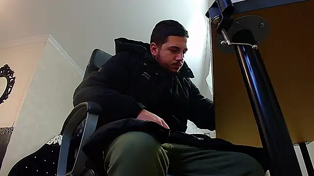 Snapshot of JoshKnights chatting on October 2025 05:50:02 AM JoshKnights online show from October 2025 05:50:02 AM