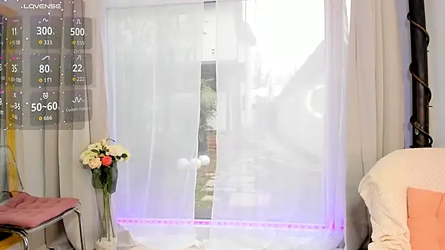 Selena Reeves online show from February 2026 07:41:02 AM