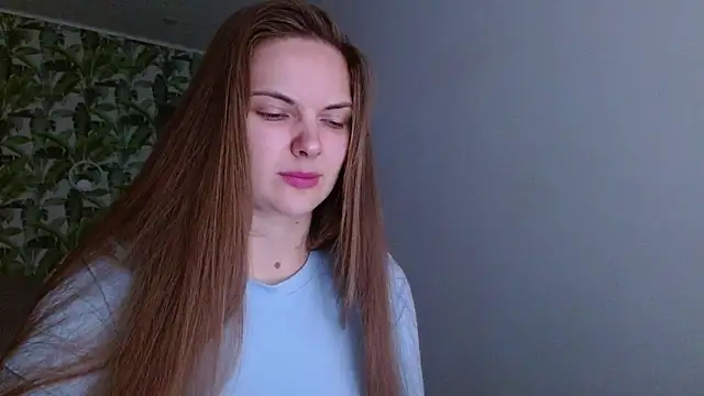 Olivia shine online show from October 2025 04:24:02 AM