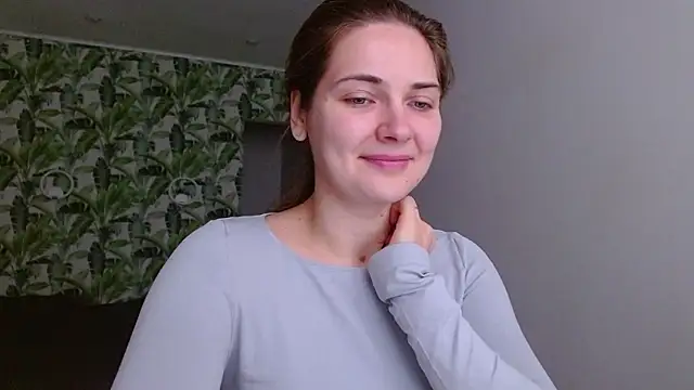 Olivia shine online show from November 2025 05:22:01 AM