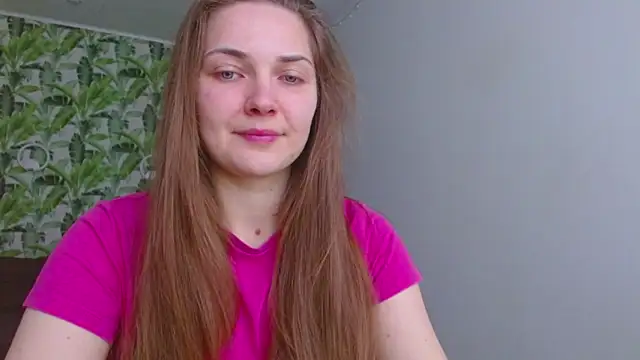 Olivia shine online show from April 2026 04:19:02 AM