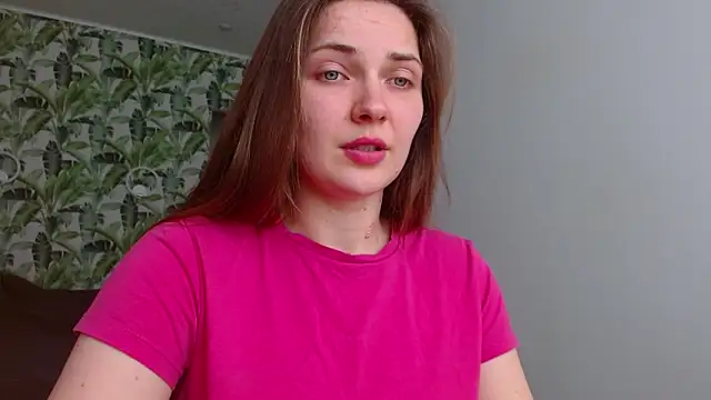 Olivia shine online show from March 2026 07:32:02 AM