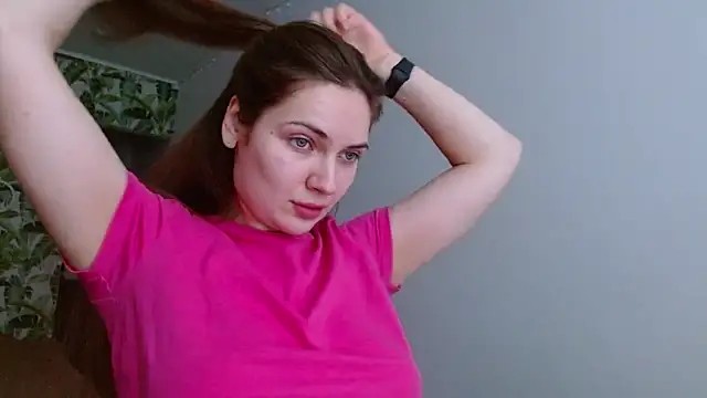 Olivia shine online show from February 2025 05:29:02 AM