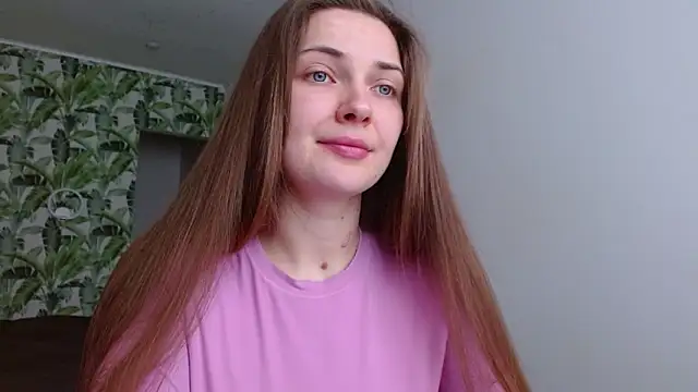 Olivia shine online show from March 2026 05:21:02 AM