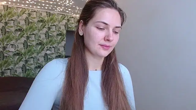 Olivia shine online show from October 2025 04:22:02 AM