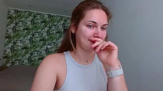 Olivia shine online show from September 2025 04:30:01 AM