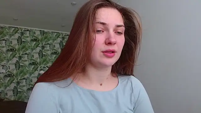 Olivia shine online show from February 2026 05:21:01 AM