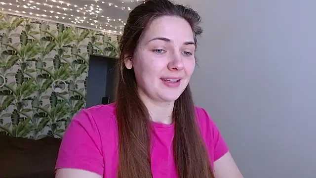 Olivia shine online show from January 2026 05:33:02 AM