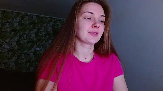 Olivia shine online show from December 2025 05:19:02 AM