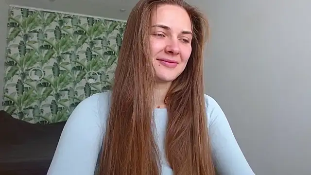 Olivia shine online show from October 2025 05:19:02 AM