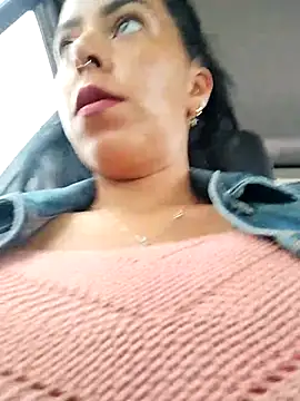 Emily Wane online show from November 2025 03:37:01 PM