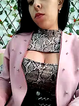 Snapshot of Emily_Wane chatting on September 2025 05:50:01 PM Emily Wane online show from September 2025 05:50:01 PM