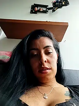 Snapshot of Emily_Wane chatting on October 2025 04:28:01 PM Emily Wane online show from October 2025 04:28:01 PM