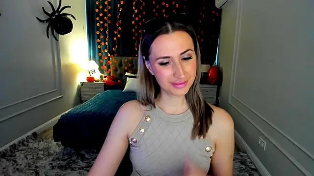 PassionGlow online show from October 2025 04:00:01 AM