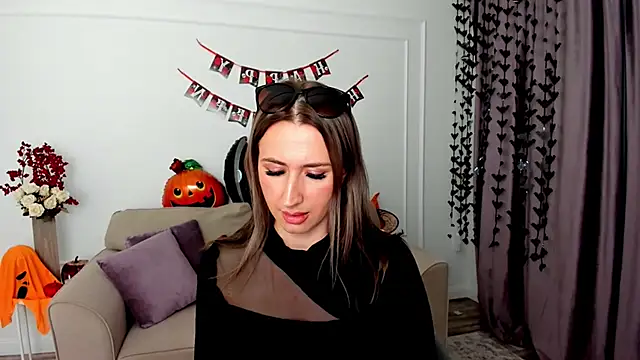 PassionGlow online show from October 2025 07:35:02 PM