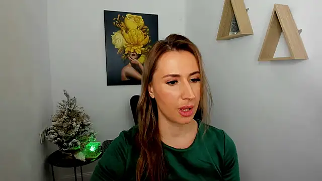 PassionGlow online show from December 2025 10:14:01 AM