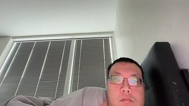 Snapshot of slaveasianboy chatting on May 2026 07:17:01 PM slaveasianboy online show from May 2026 07:17:01 PM