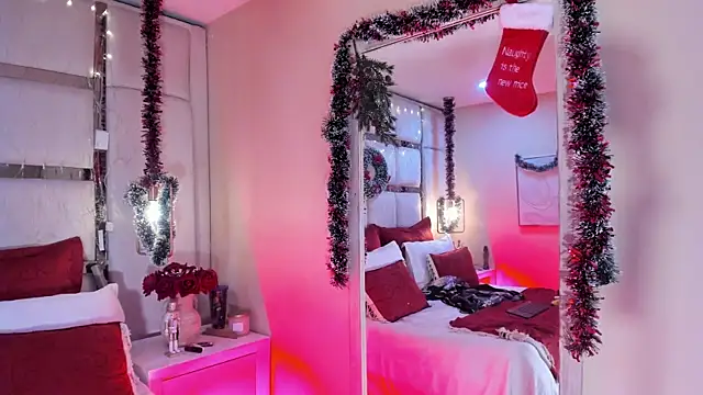 elizavenus online show from December 2025 12:42:01 PM