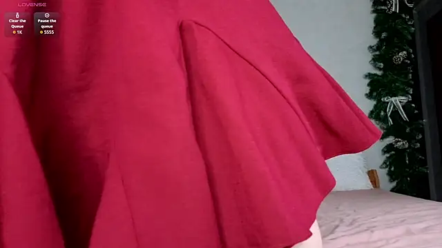 Little Soph online show from March 2026 02:01:01 AM