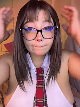 CharlotteMillers online show from June 2026 12:28:01 PM