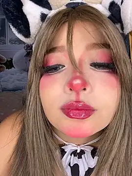 CharlotteMillers online show from December 2025 02:58:02 AM