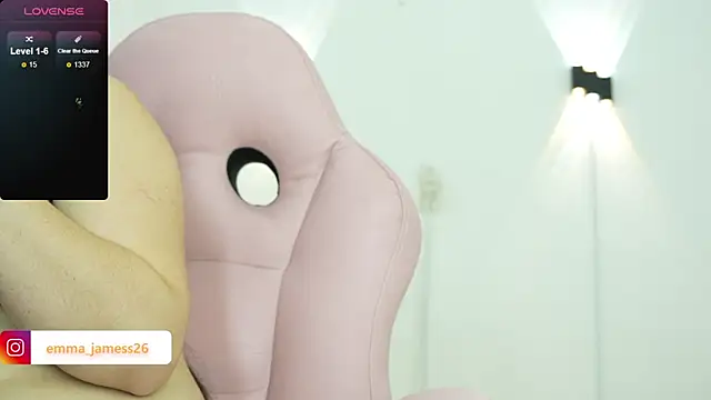 Emma jamess online show from March 2026 04:25:01 AM