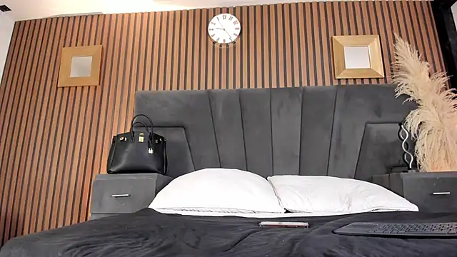 MeganFoxxi  online show from February 2026 08:53:02 PM