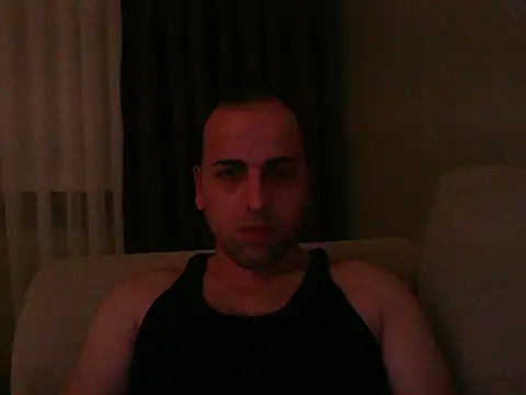 Snapshot of Yldrmm_9553 chatting on June 2026 09:42:01 PM Yldrmm 9553 online show from June 2026 09:42:01 PM