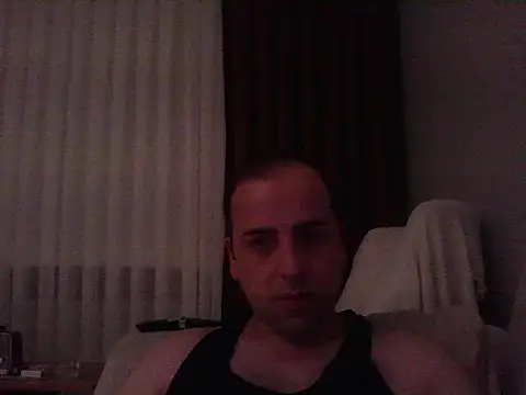 Snapshot of Yldrmm_9553 chatting on June 2026 08:36:01 PM Yldrmm 9553 online show from June 2026 08:36:01 PM