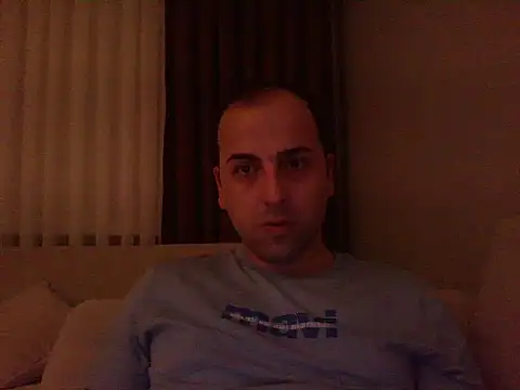 Snapshot of Yldrmm_9553 chatting on June 2026 08:10:02 PM Yldrmm 9553 online show from June 2026 08:10:02 PM