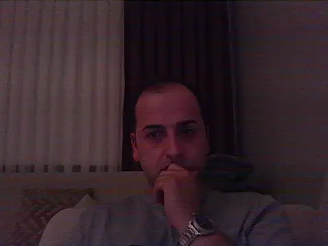 Snapshot of Yldrmm_9553 chatting on June 2026 09:23:01 PM Yldrmm 9553 online show from June 2026 09:23:01 PM