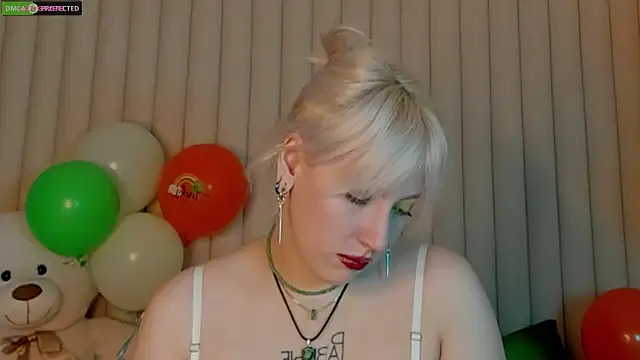 RachelCart online show from March 2025 03:45:02 AM