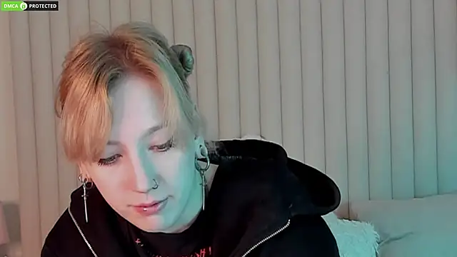 Snapshot of RachelCart chatting on November 2025 03:06:02 AM RachelCart online show from November 2025 03:06:02 AM