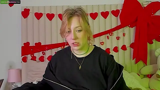 Snapshot of RachelCart chatting on February 2026 03:05:01 AM RachelCart online show from February 2026 03:05:01 AM