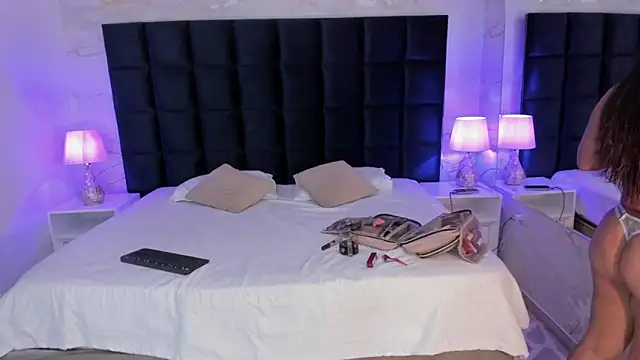 EVELIN MASON online show from November 2025 08:09:01 PM