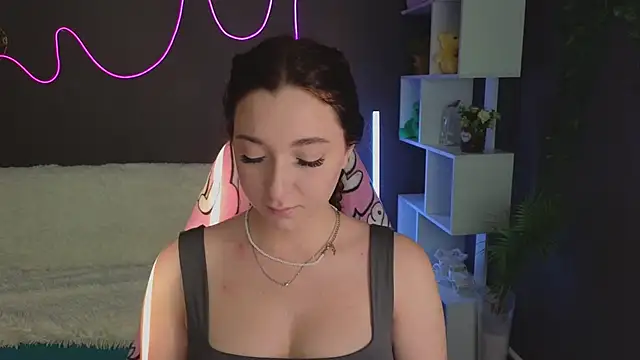 YasmineWest online show from October 2025 01:50:02 AM