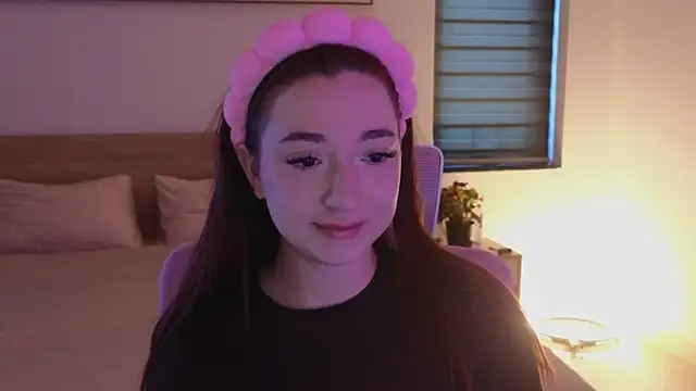 YasmineWest online show from May 2026 12:49:02 AM