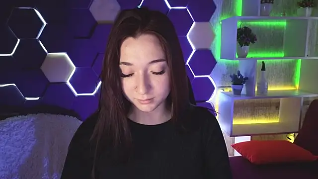YasmineWest online show from December 2024 04:41:01 AM