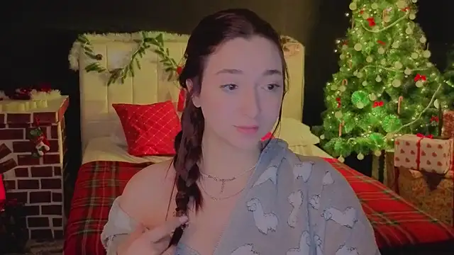 YasmineWest online show from December 2025 09:52:01 AM