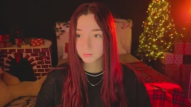 Snapshot of YasmineWest chatting on January 2026 08:20:02 AM YasmineWest online show from January 2026 08:20:02 AM