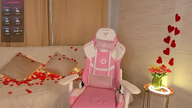 AnnikaAllison online show from March 2026 01:35:01 PM