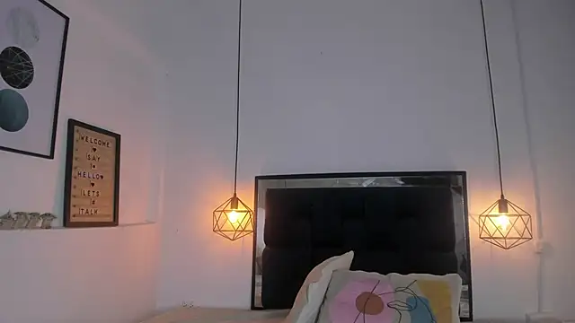 amysc online show from November 2025 01:44:01 PM