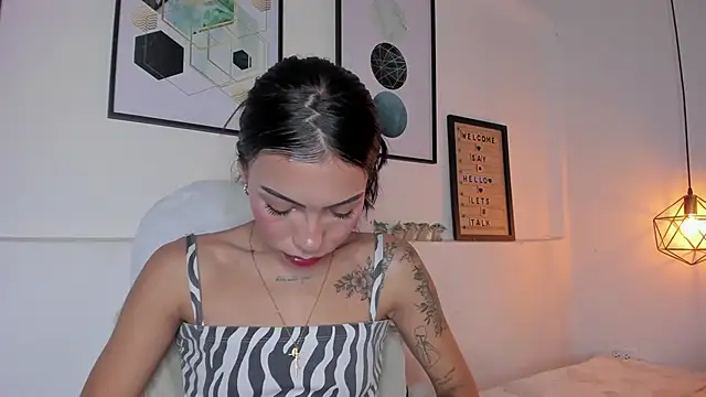 amysc online show from November 2025 01:43:01 PM